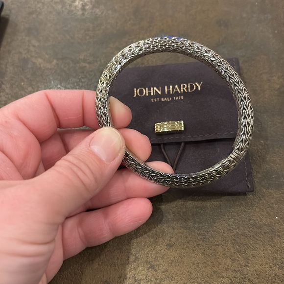John Hardy Hinged Bangle - Picture 8 of 9